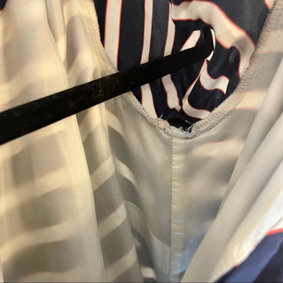 100% Silk J. Crew Size 8 Sheath Dress in Navy & White - Picture 7 of 13